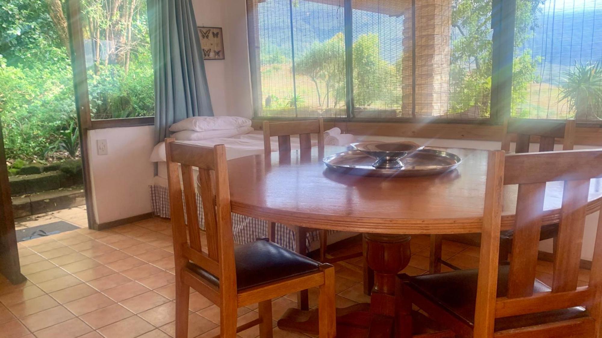Emafweni Villa Champagne Valley Exteriör bild