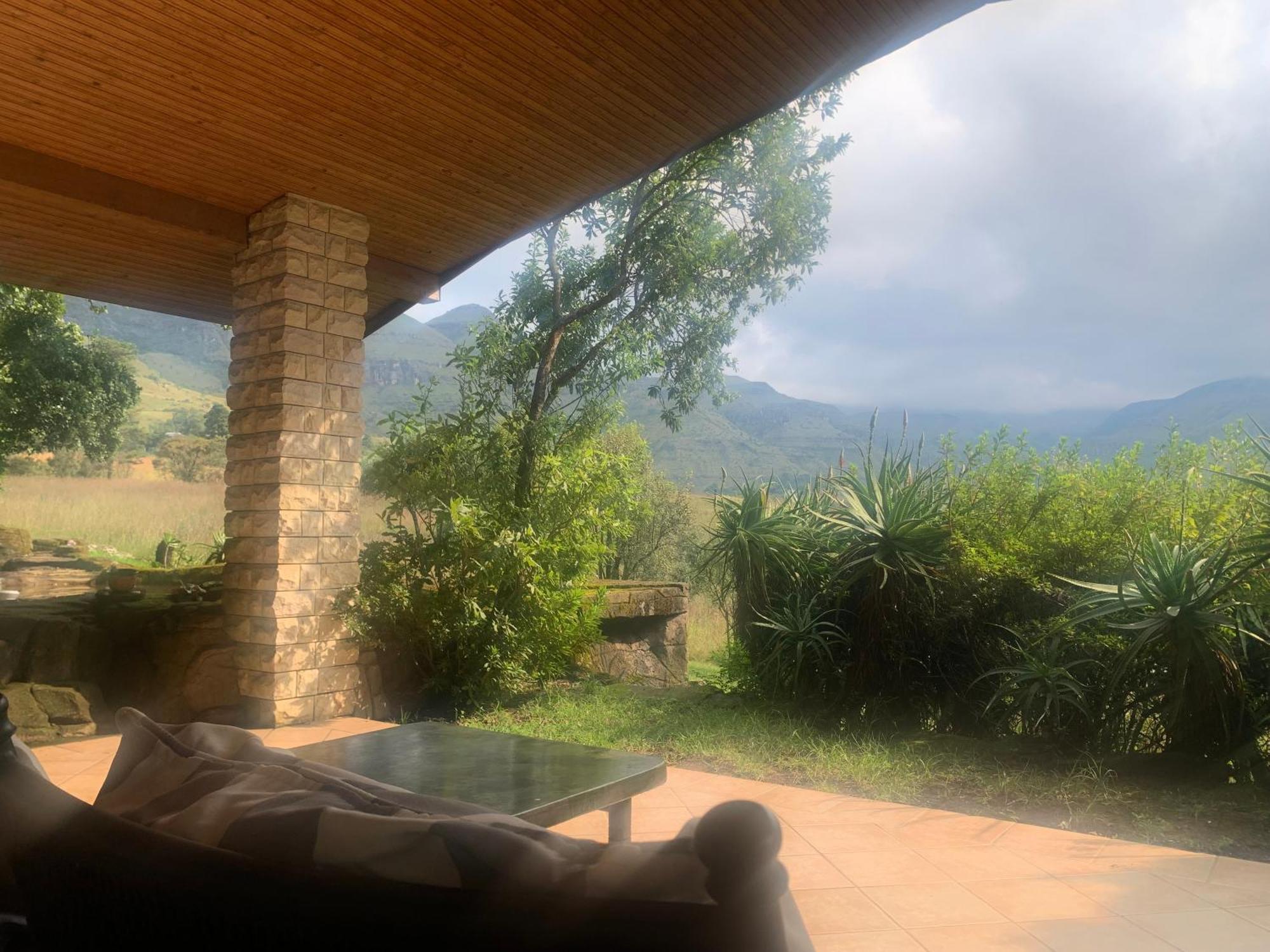 Emafweni Villa Champagne Valley Exteriör bild